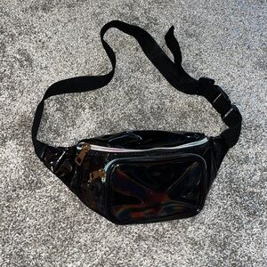 Black Fanny pack - waterproof!